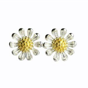 New sterling silver 14k gold daisy stud earrings